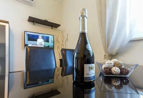 Niki Apartamento *
